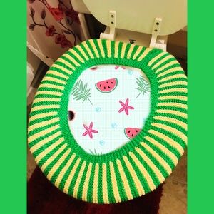 Comfortably warm hand-made toilet seat cover
